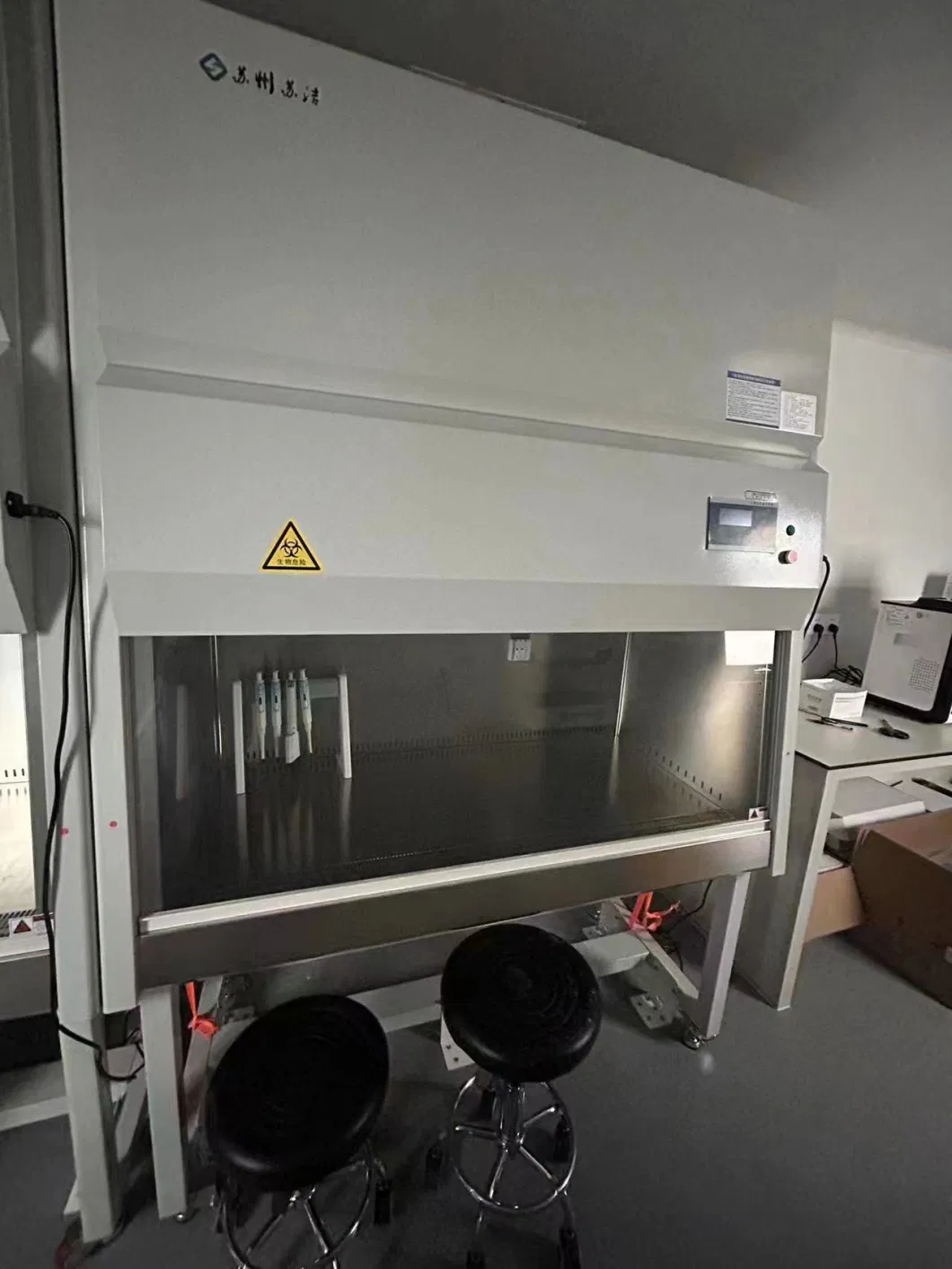 ISO 5 Biosafety Cabinet Sterile Biological Clean Bench for Lab